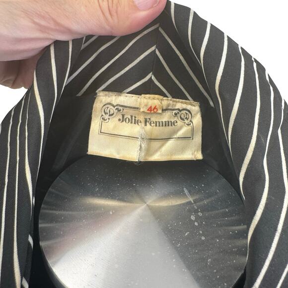 Vintage 1970s Jolie Femme Black & White Diagonal Stripe Dress – Size 46 - Picture 7 of 16